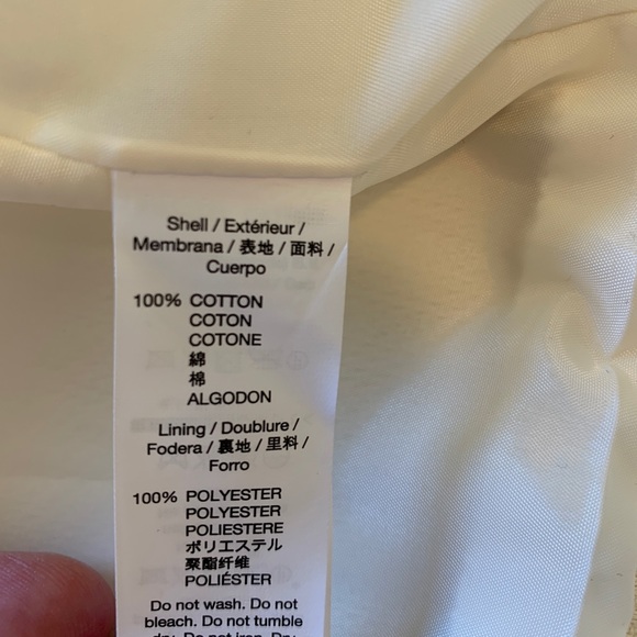 Beautiful White Jacket - Picture 10 of 10